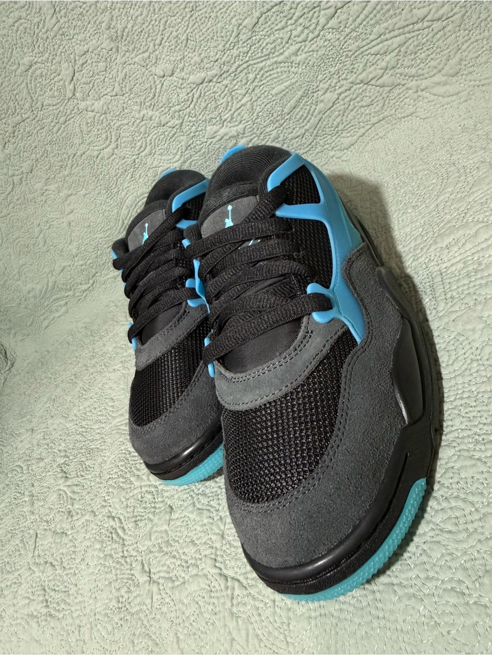 Nike Air Jordon 4 RM 6.5Y Black/Gamma Blue